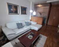 PRODAVAME GARSONJERA/STUDIO DO ADROA FLATIRON RAMPA K VODA