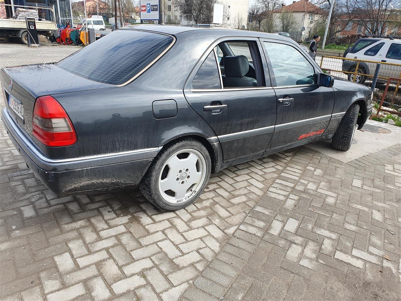 Mercedes-C220--SVAJCARSKI-