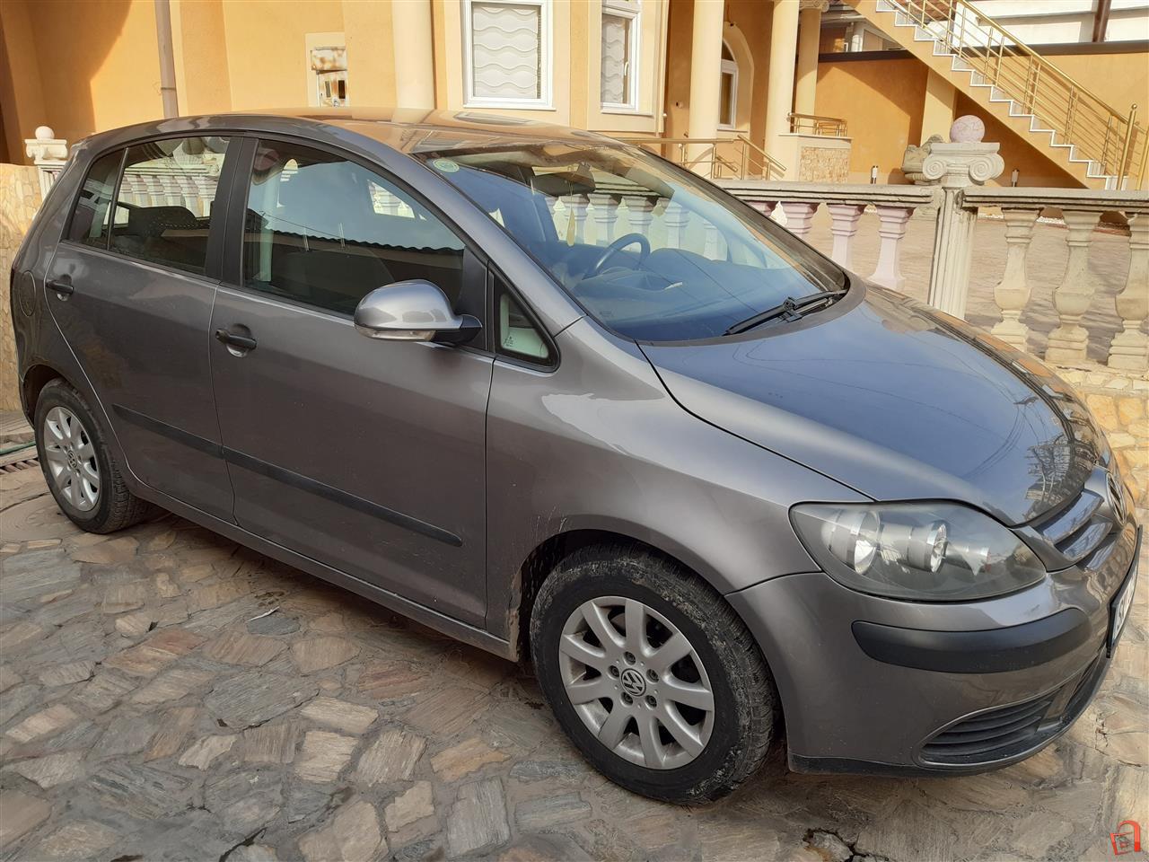 Volkswagen golf 5 plus