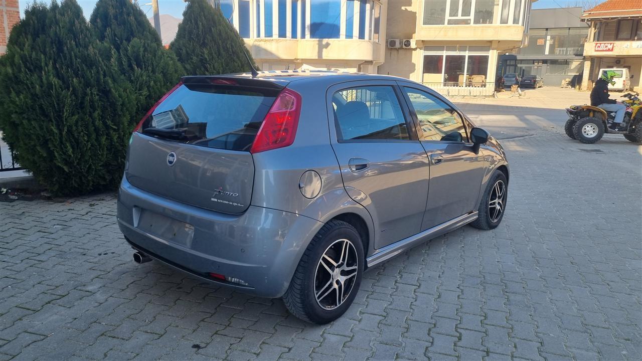 Fiat-grande-punto