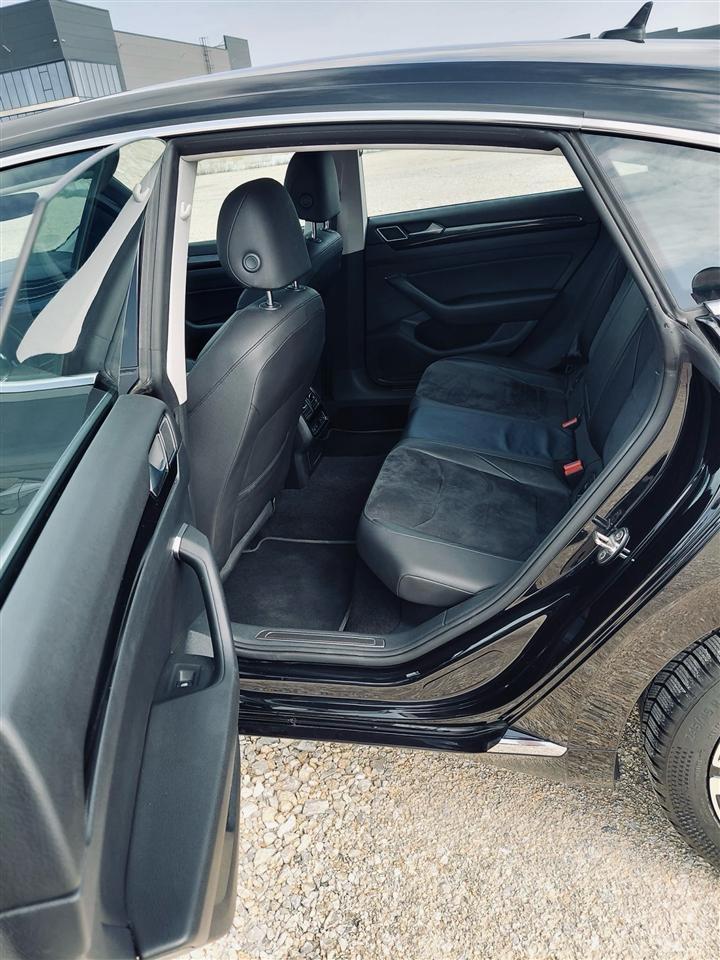 Se-prodava-VW-Arteon-2-0-TDI-ELEGANCE