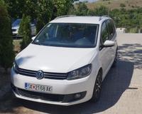 Prodavam Touran Volkswagen 2013 godina