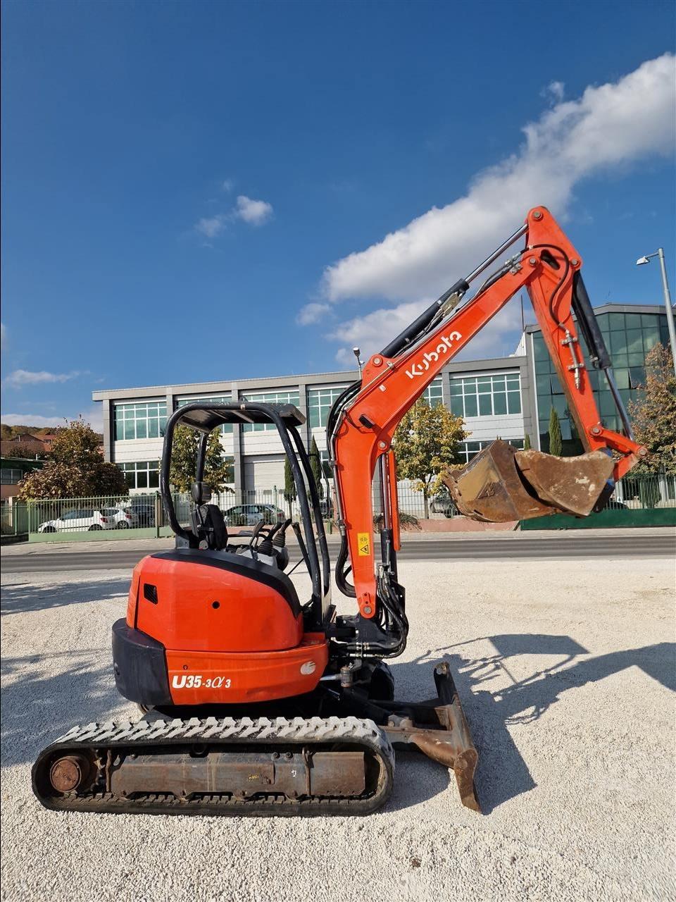 Mini-bager-kubota-u35-mod-2016-go