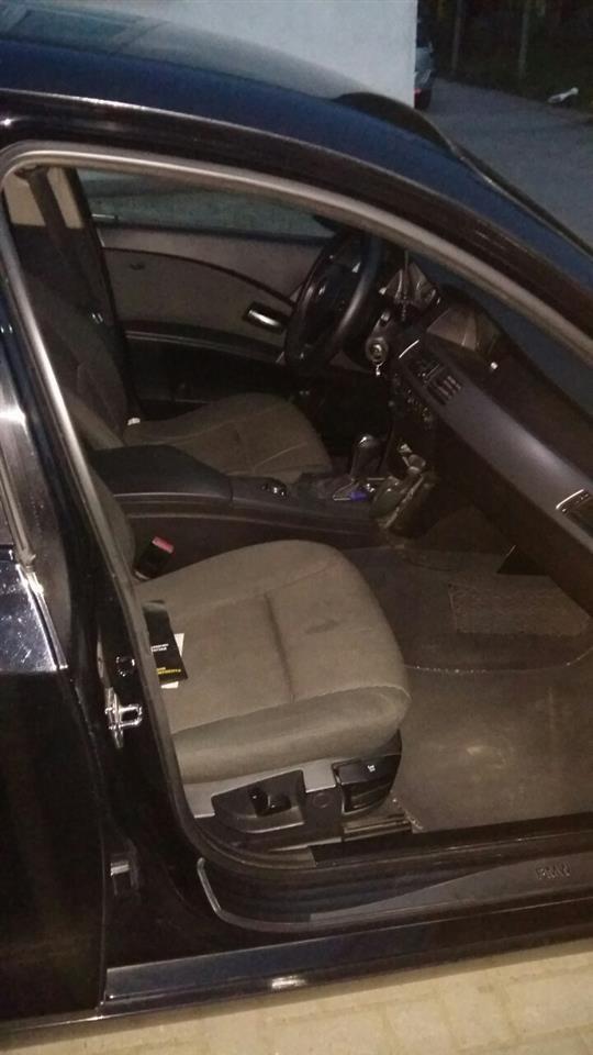 BMW-520--04