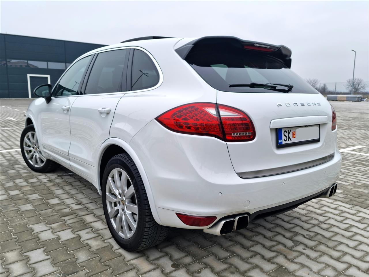 PORSCHE-CAYENNE-3-0-Disel-4X4-SPORT------2013-god