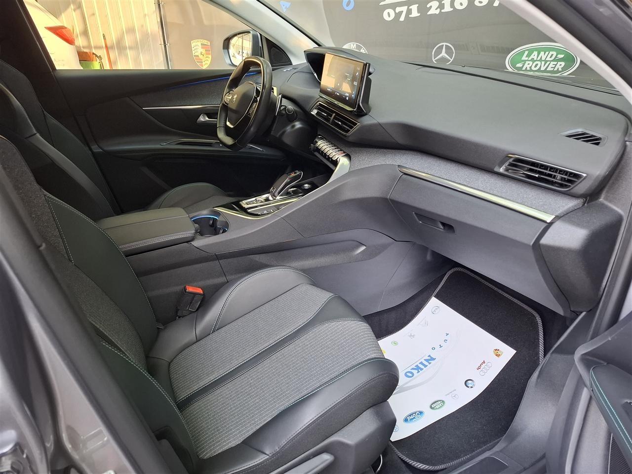 Peugeot-3008-1-5hdi-130ks-21g--Allure-EAT-8