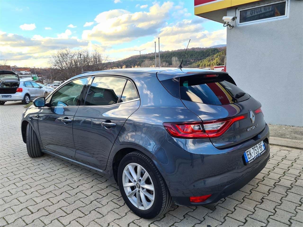 RENAULT-MEGANE-1-5-DCI-110-KS-NAVIG-LED-DISTRONIK---VIP-AUTO