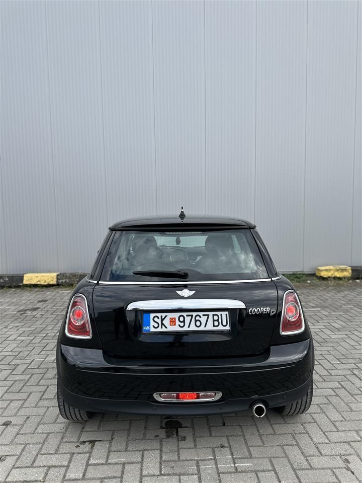 Mini-Cooper-D-2011
