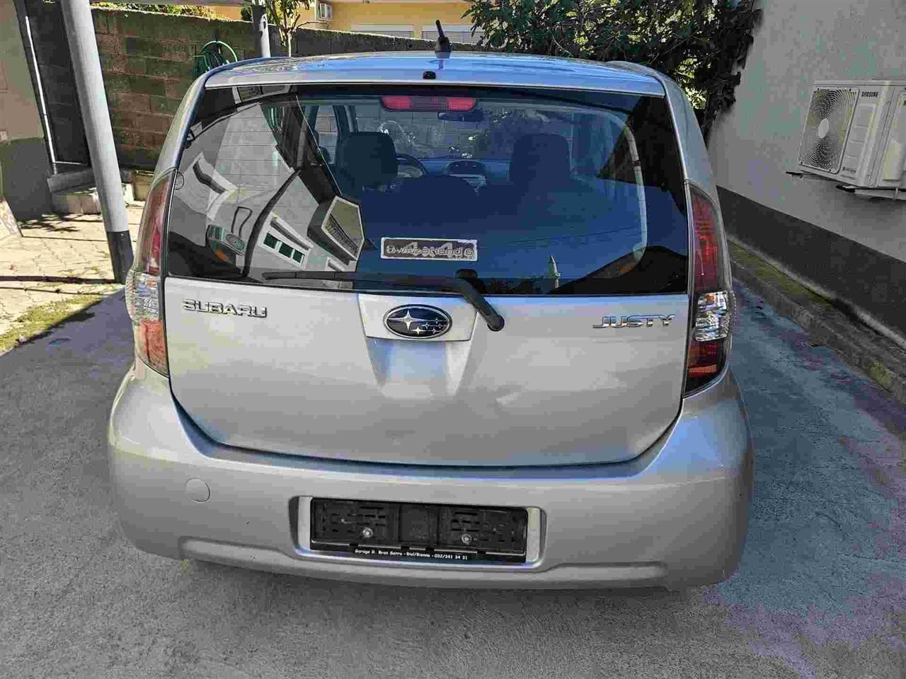 Subaru-Justy-1-3-2010--4x4