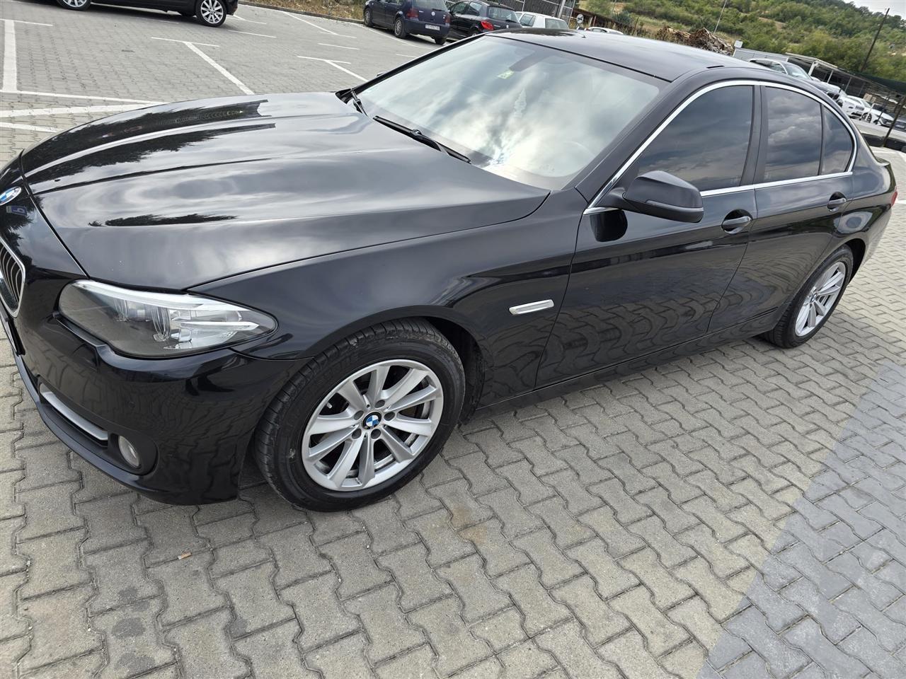 BMW-525