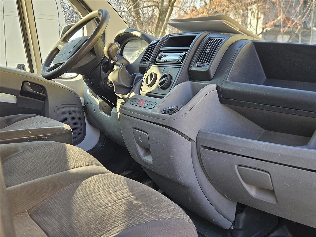 CITROEN-JUMPER-2-2-HDI-KLIMA-7-SEDISTA-2010-GOD