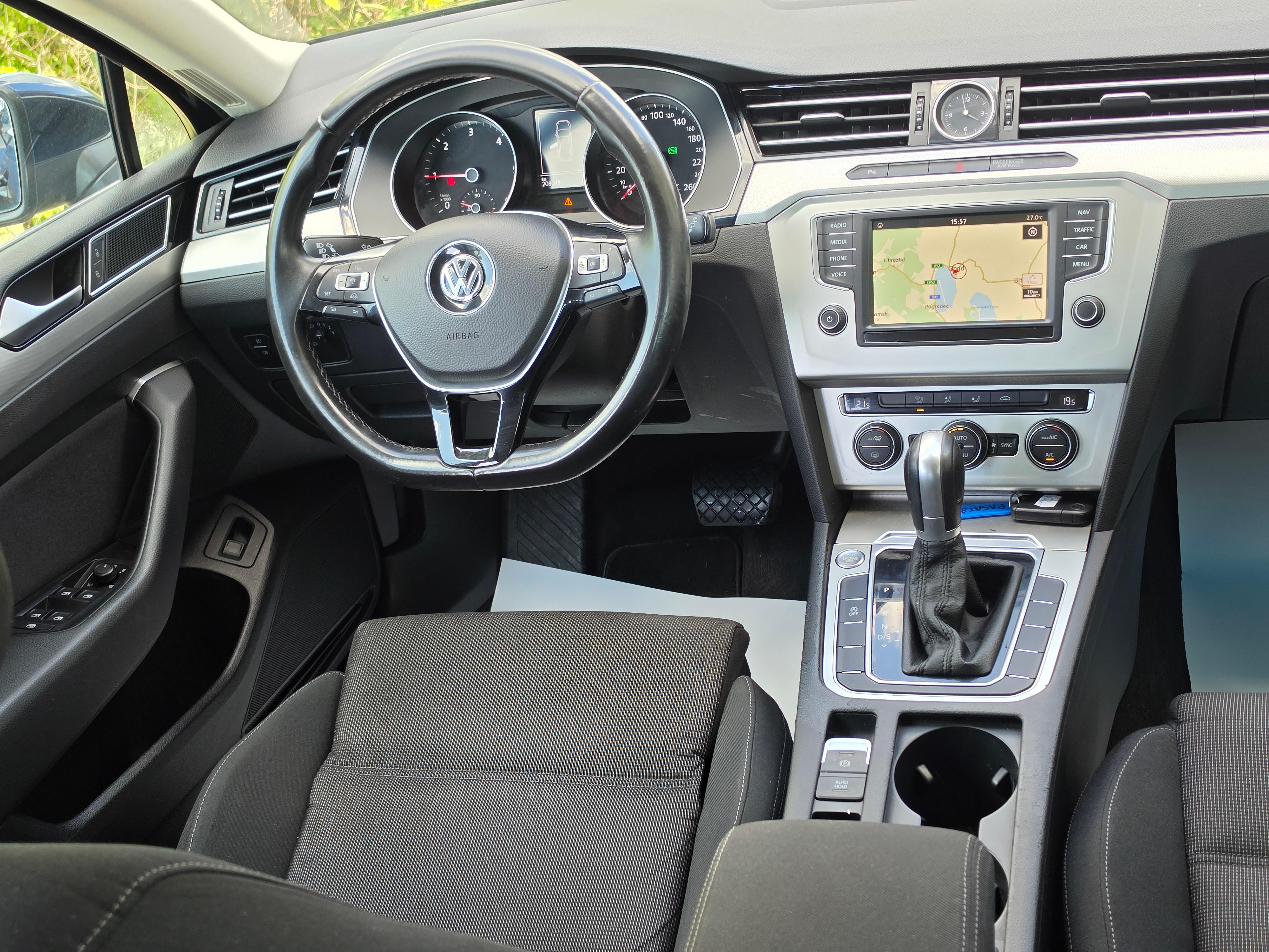 VW-PASSAT-2-0-TDI-150-KS-DSG-AVTOMAT-NAVI-NOVA---16-MT-Auto