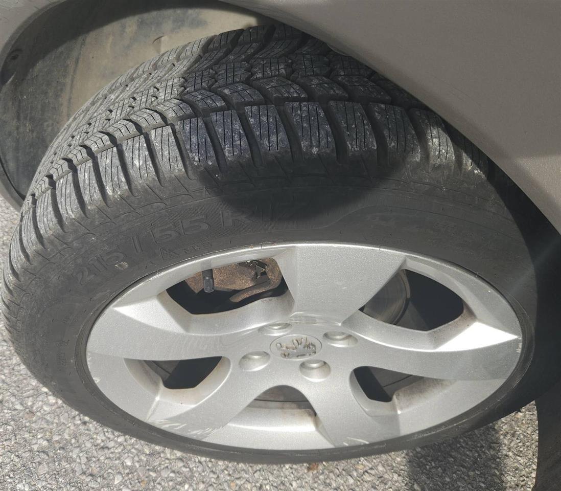 Peugeot-3008-2009-godina-1-6-HDi