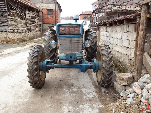 Polovni traktori od Italija | Delčevo