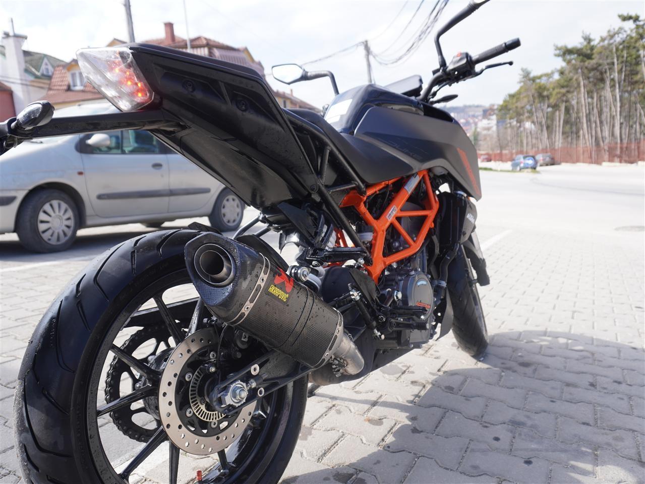 KTM-Duke-390-2024