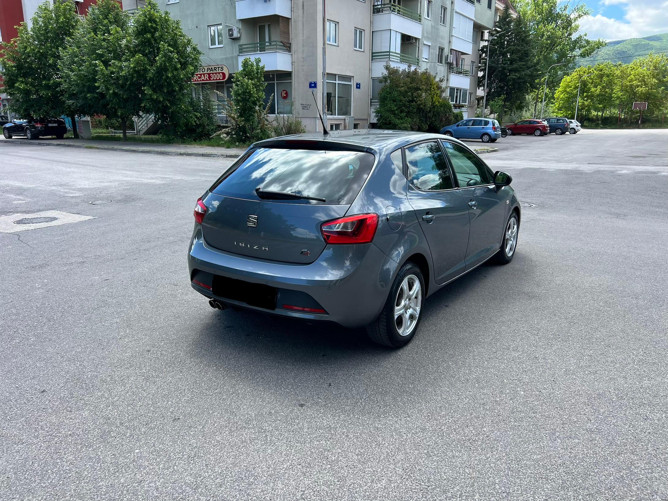 SEAT-IBIZA-FR-1-2-TSI-105-KS-14-GOD-KLIMA-KAKO-NOVO-FULL