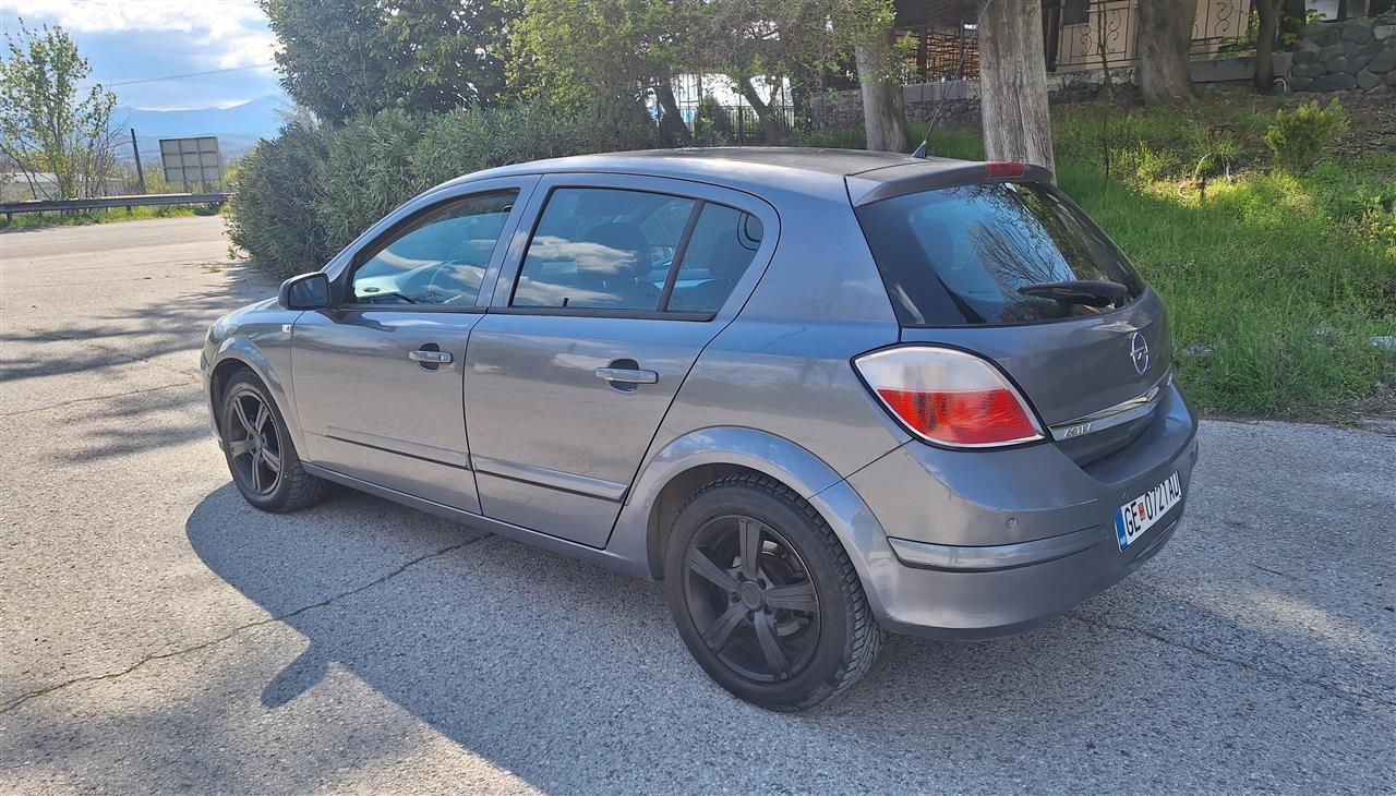 Astra-h