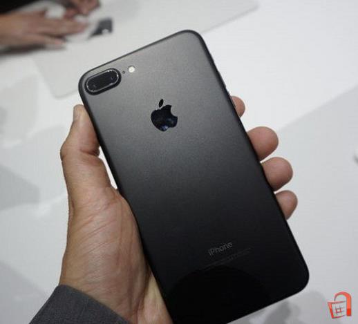 promocija 24 casa iphone 7 plus black 128gb