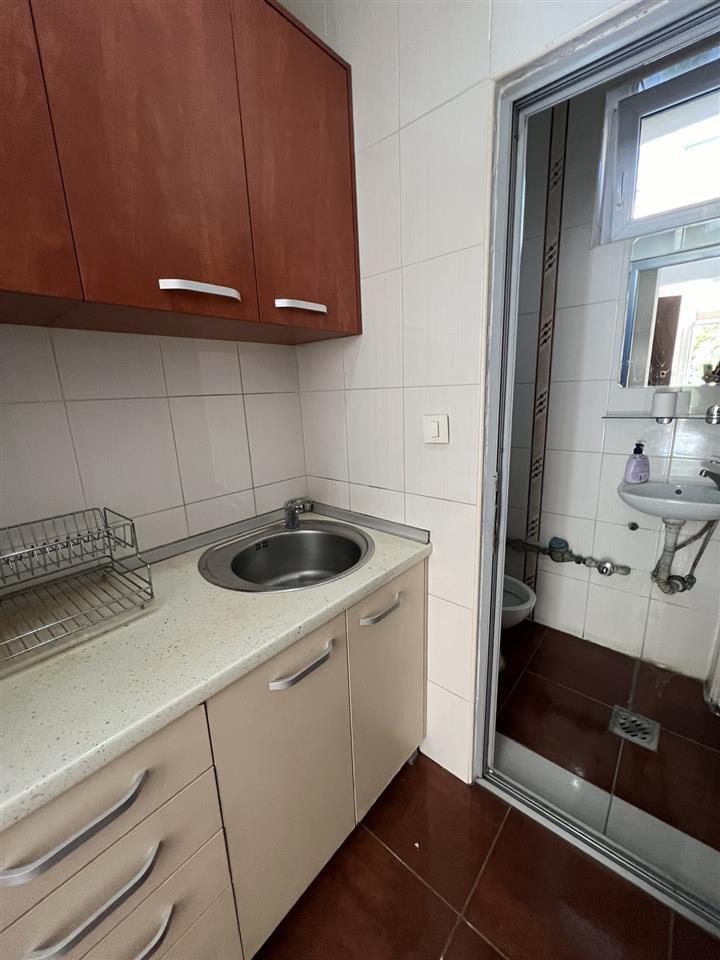 Namesteni-kancelarii-75m2-vo-Centar-kaj-AMSM