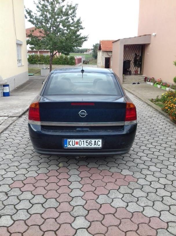 Opel-Vectra-2-2-c