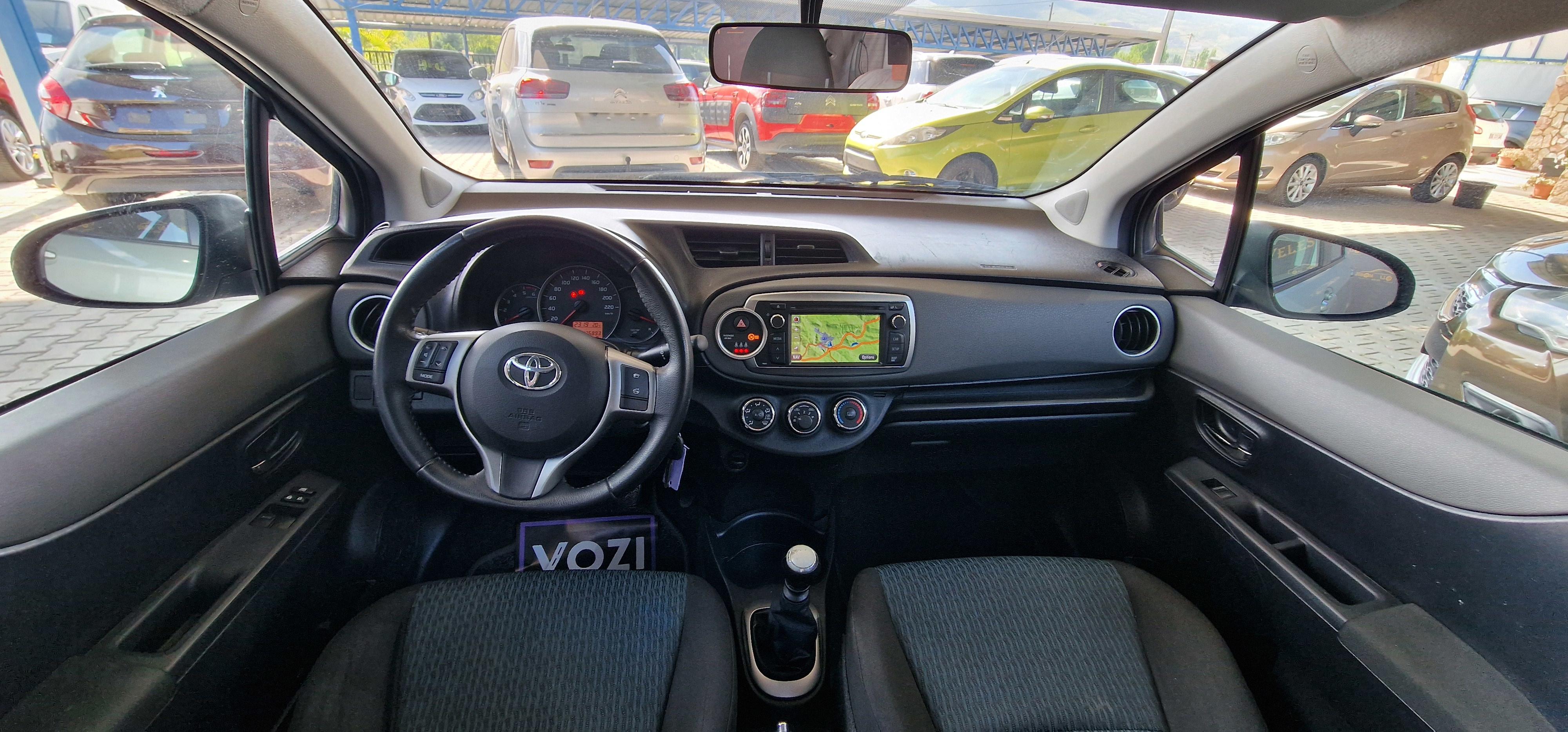 Toyota-Yaris-1-4-D4D-90ks-DYNAMIC