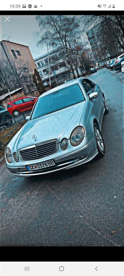 Mercedes-Benz-E280-2006