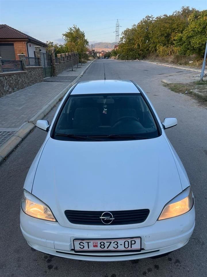 Opel-astra