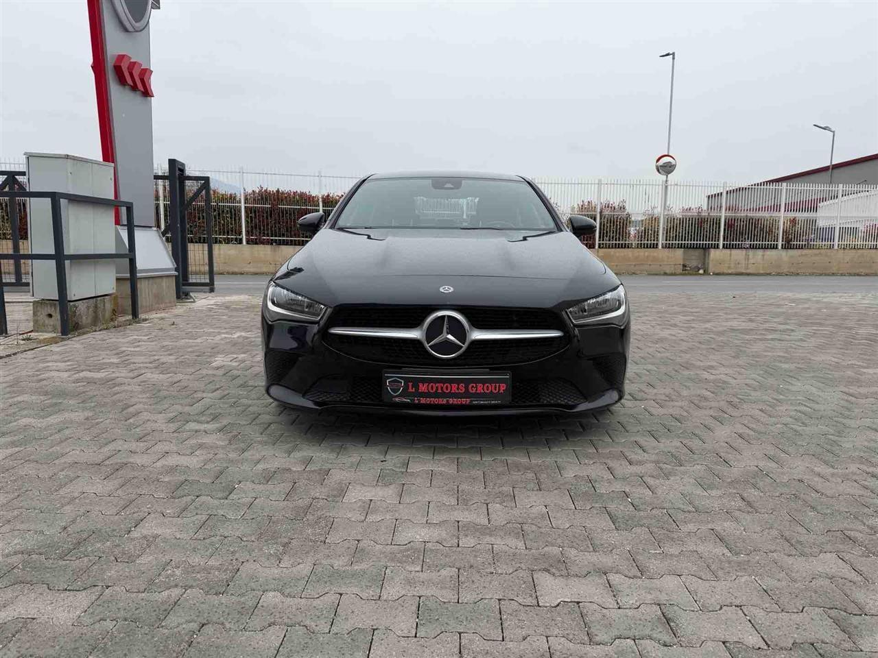 MERCEDES-CLA-200D-AUTOMATIC-BUSINESS