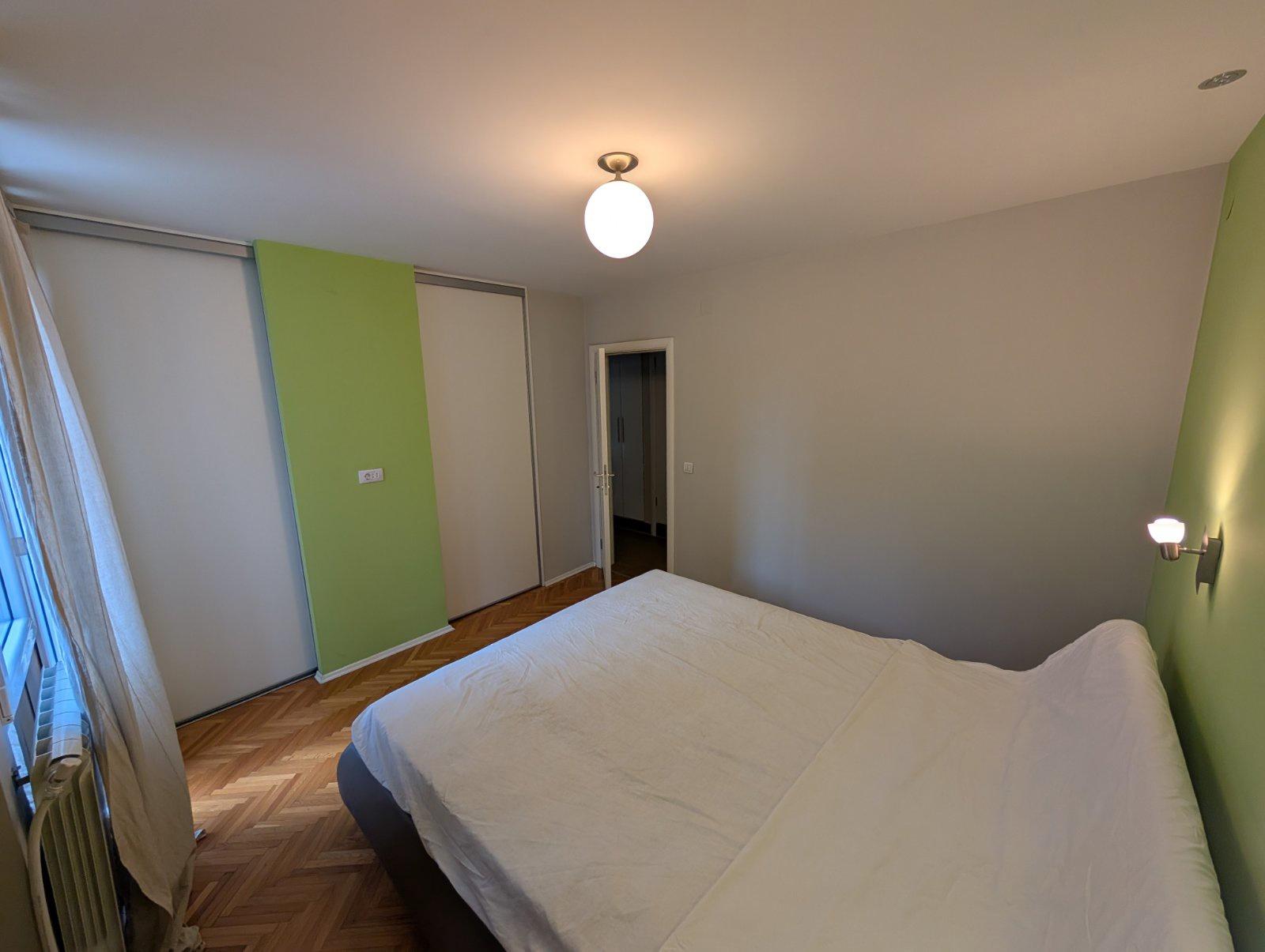 Se-prodava-stan-vo-Centar---karsi-Sobranie--Gradski-Dzid-