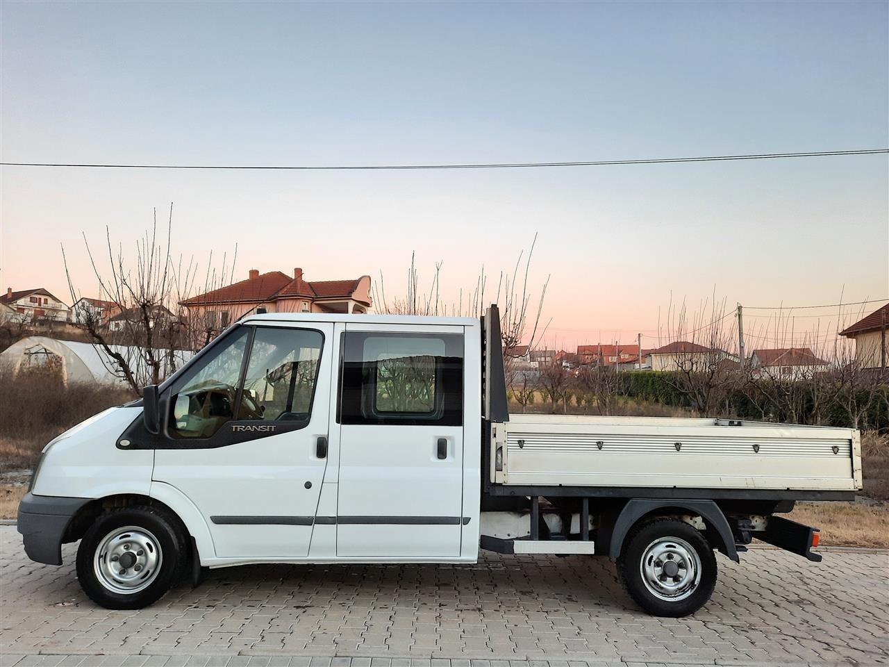 Ford-Transit-2-2-Tdci---7-Sedista-2011-God-Doka-Kamjoneta
