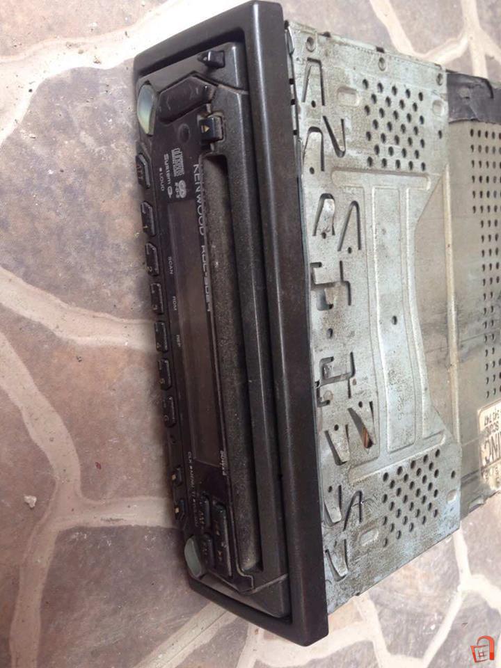 Kenwood Radio Za Kola Extra Nesto 50x4 W Tetovo