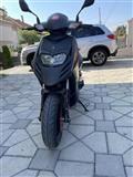 SE PRODAVA HAMACHI RS50 