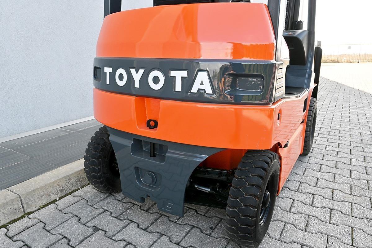 Elektricen-Viljushkar-Toyota-1-5t-3m-48V