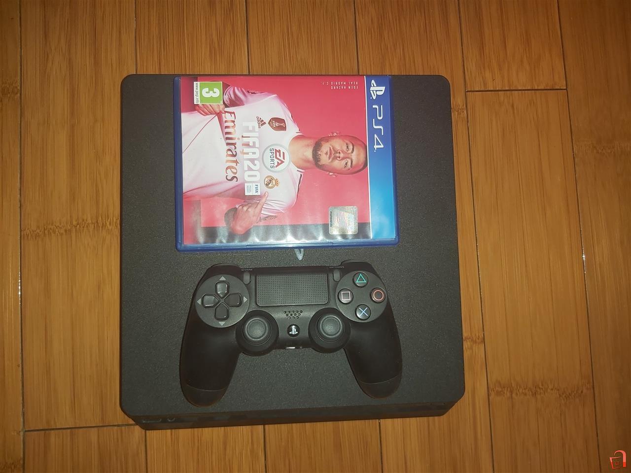 Se Prodava Playstation 4 So Fifa 20 I 1 Controler Skopje