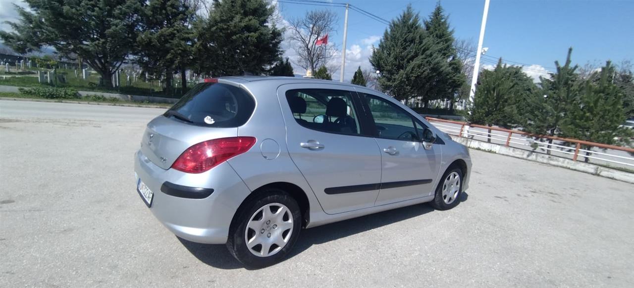 Peugeot-308