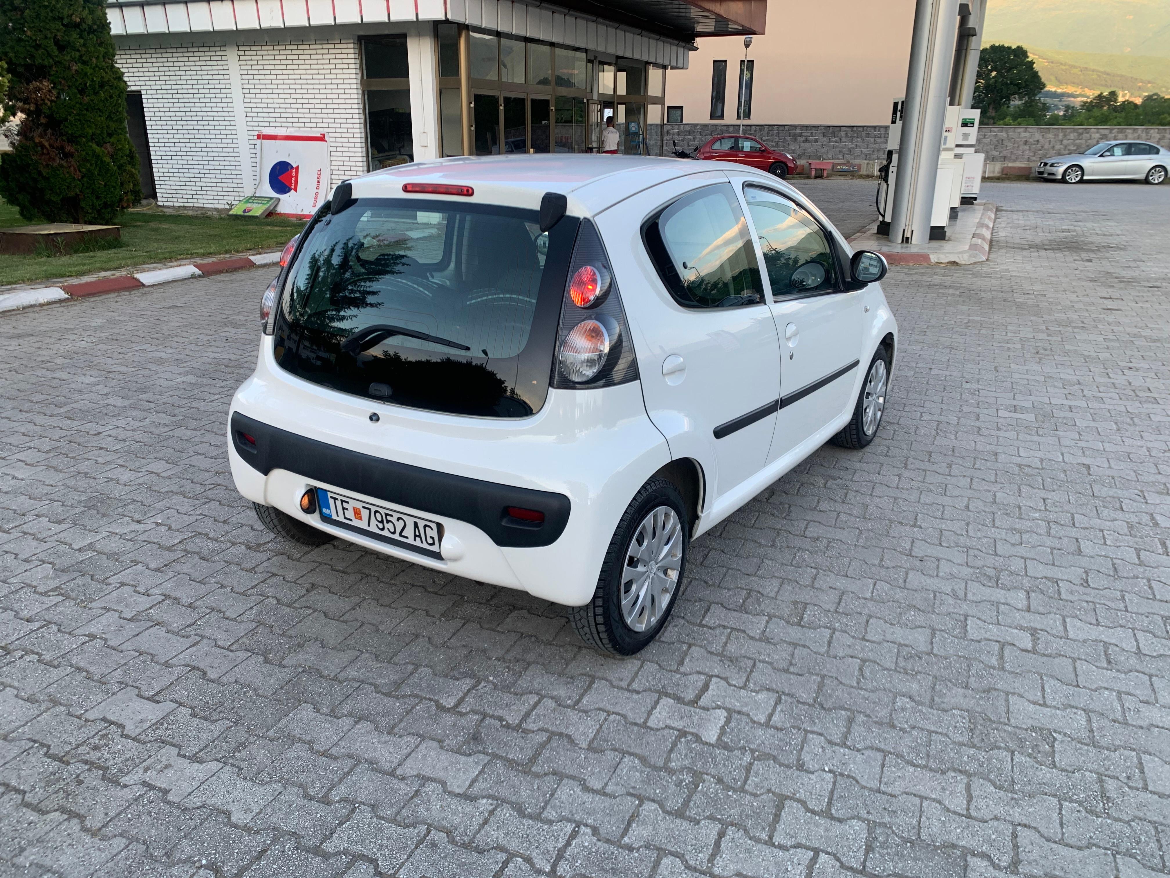 citroen-c1-1-0