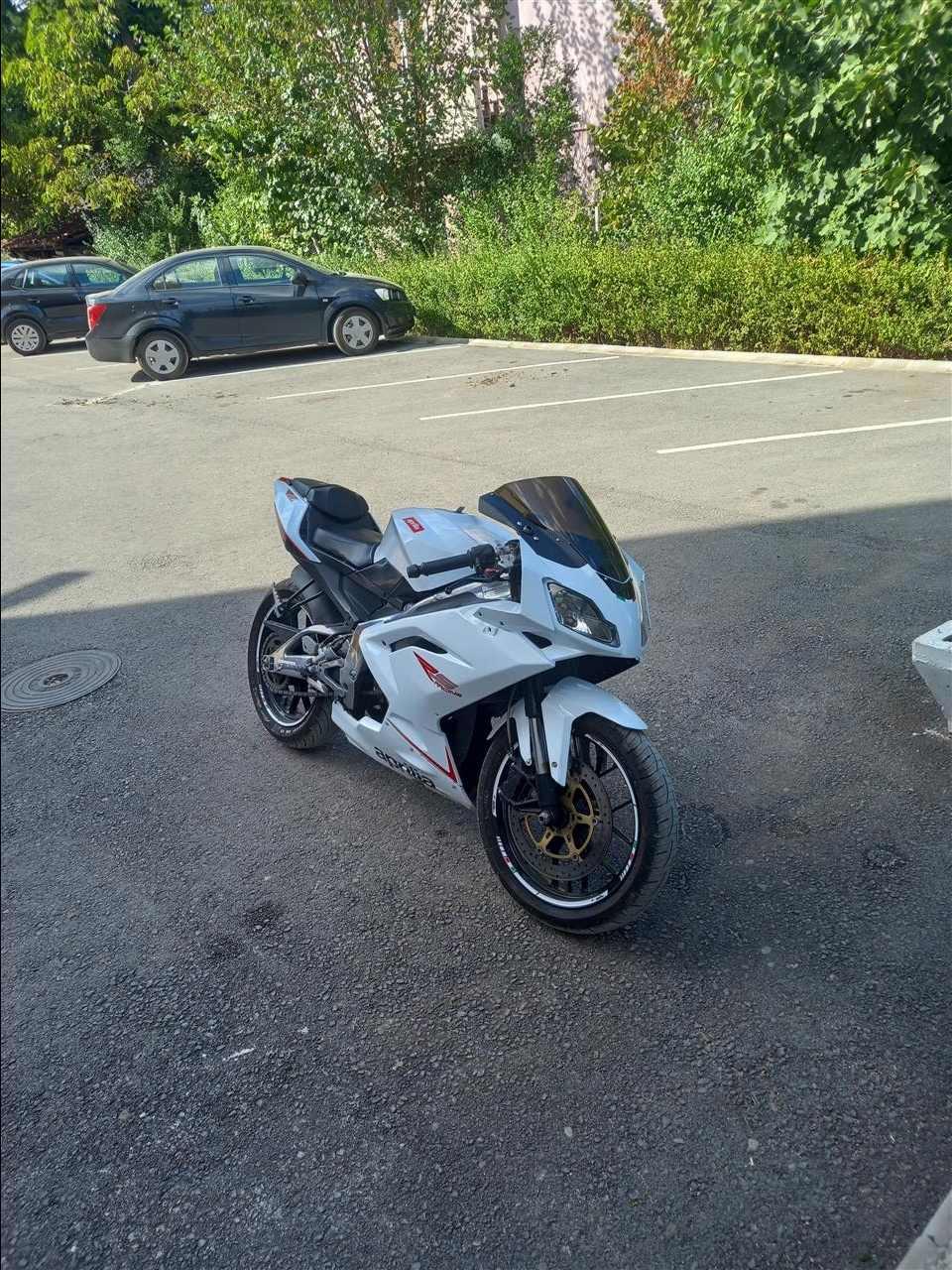 Aprilia-rs-125-2T