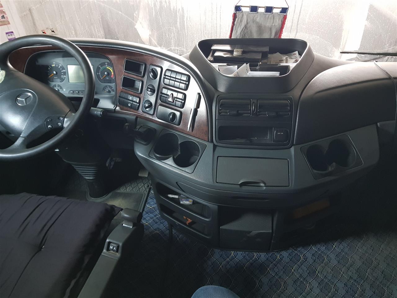 Mercedes-Benz-Actros-18-50-
