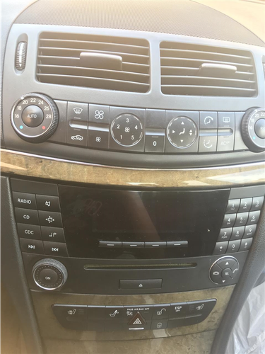 Mercedes Benz 200 