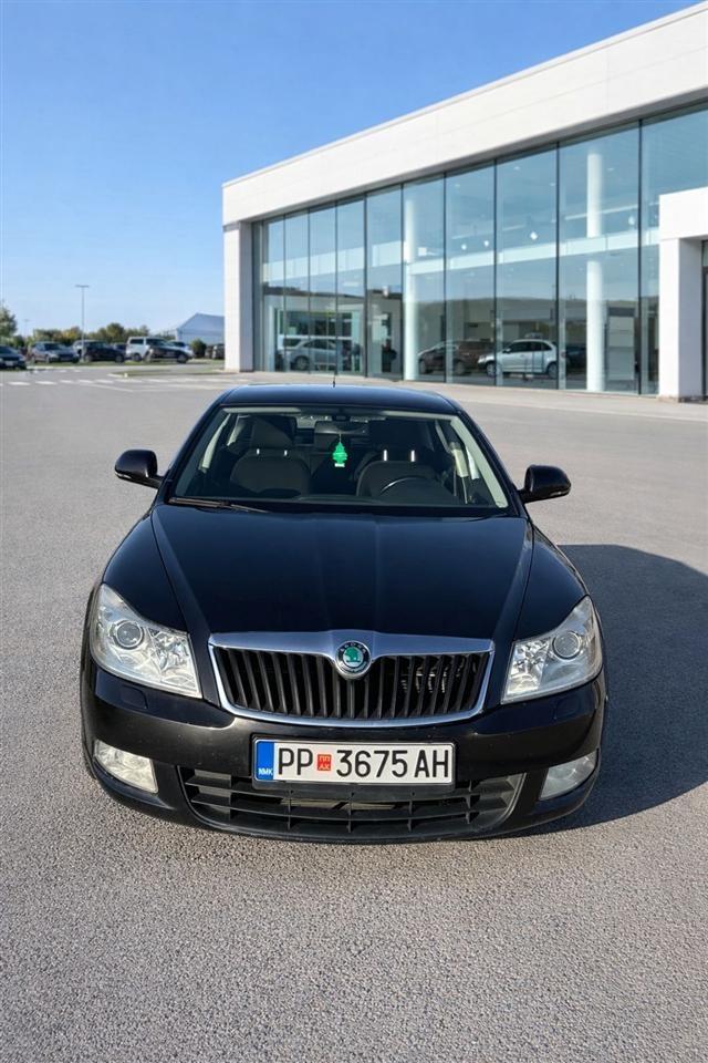 Skoda-Octavia-2012-2-0-TDI-DSG6