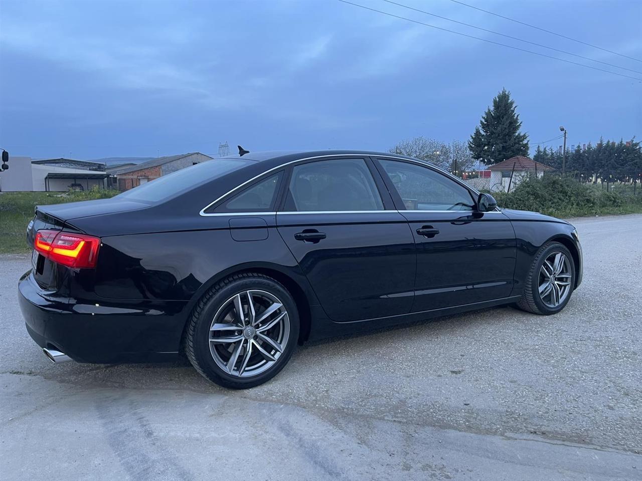 AUDI-A6