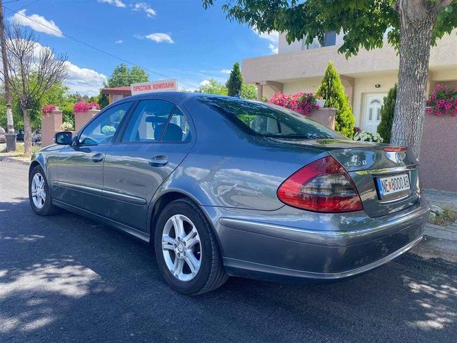 Mercedes  E220 CDI