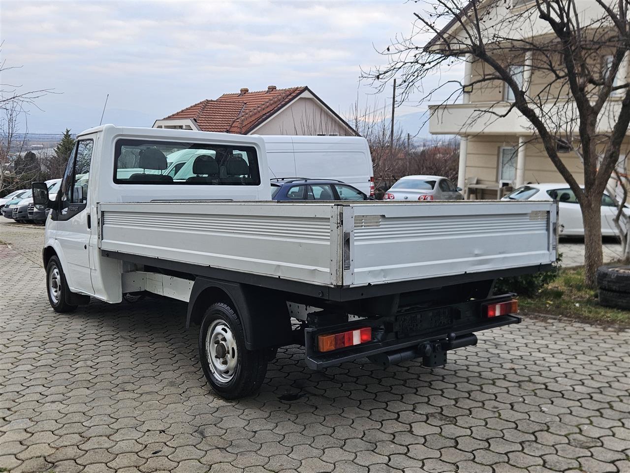 FORD-TRANSIT-2-2-TDCI-KAMJONETA