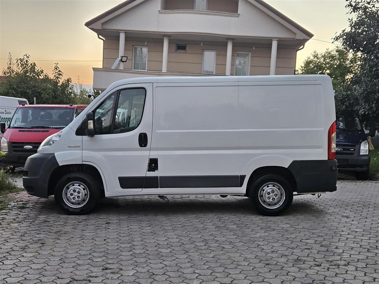 PEUGEOT-BOXER-2-2-HDI-TOVARNO-KOMBE