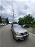 Prodavam opel vectra c 1.6 16v 2005 vo odlicna sostojba 