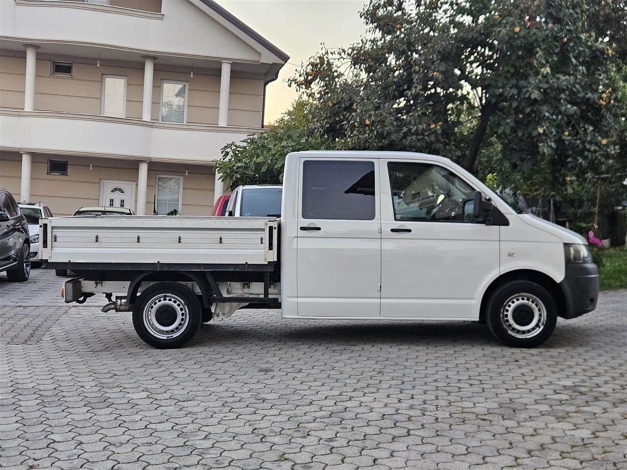 VW-T6---2-0-TDI-KLIMA-7-SEDISTA-KOMBE-KAMJONETA