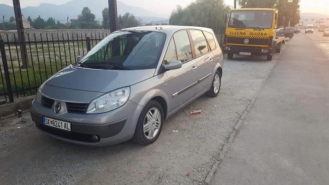 Renault Scenic -05