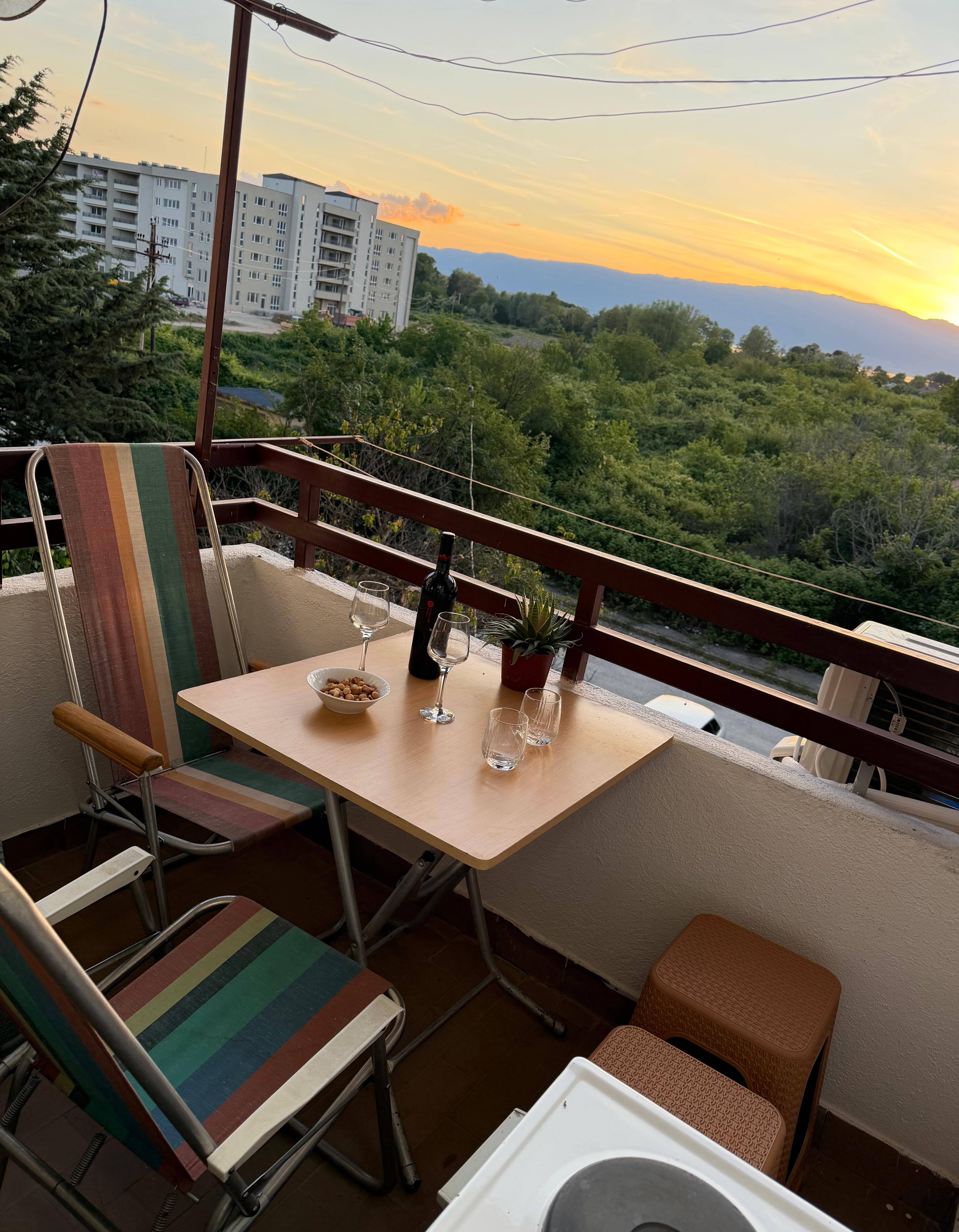 Iznajmuvam-stan-apartman-za-leten-prestoj-vo-Ohrid