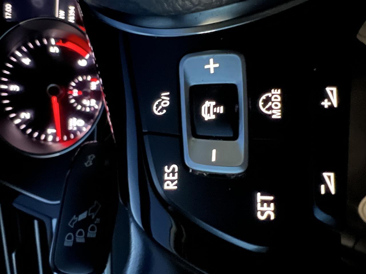 PASSAT-B8--2-0-150ks-Full-LED