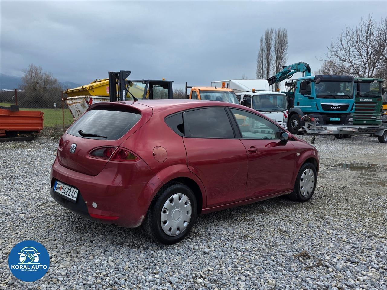 Seat-Leon-07--Koral-Auto
